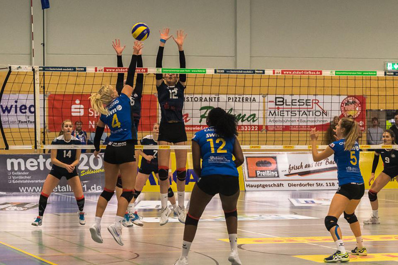 Die Deichstadtvolley wollen in der 2. Bundesliga aufs Siegertreppchen. Foto: G. Hannappel/Archiv