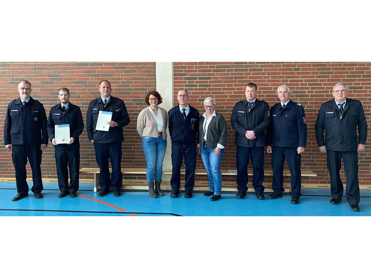 Versammlung der Feuerwehr Mschenbach. (Foto: VG Hachenburg)