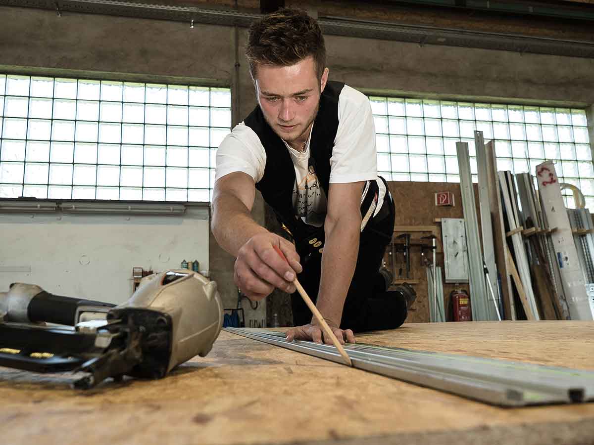 Handwerkszeit im Westerwaldkreis - Zeit nach der Schule sinnvoll nutzen