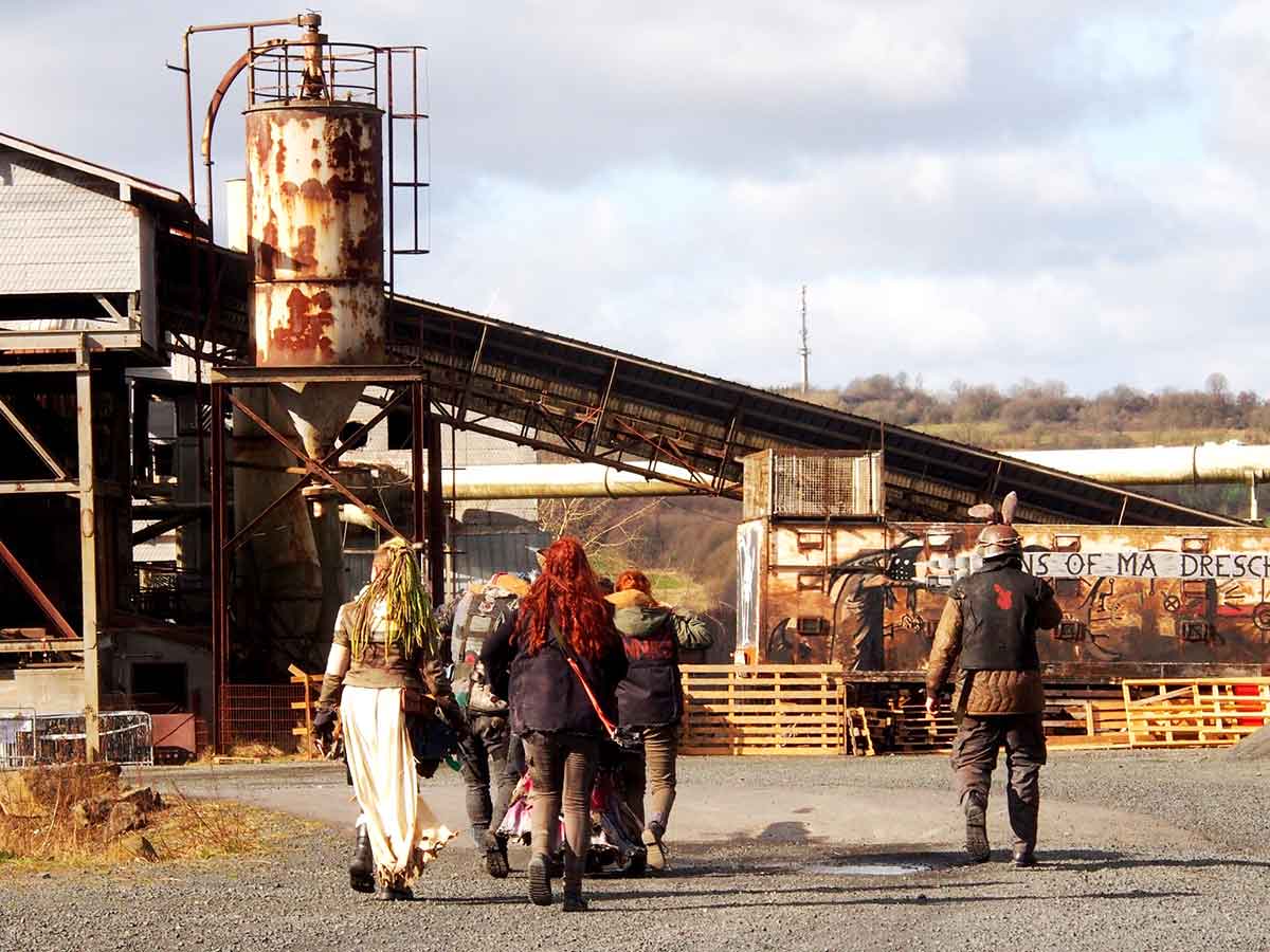 LARP findet viel Platz und Gebude zum Entfalten im Stffel-Park