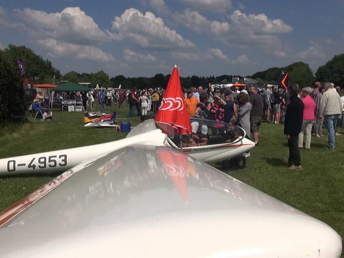 Pilot fr einen Tag: Schnuppertag am Flugplatz Ailertchen