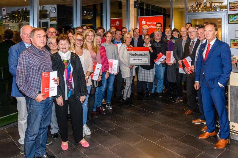 Spendenbergabe der Naspa Stiftung im Westerwaldkreis. Foto: Naspa