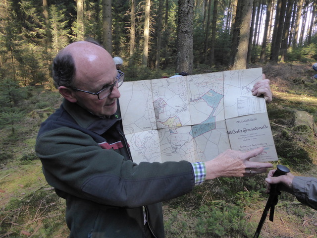 Waldwanderung mit Frster Rainer Kuhl in Woldert
