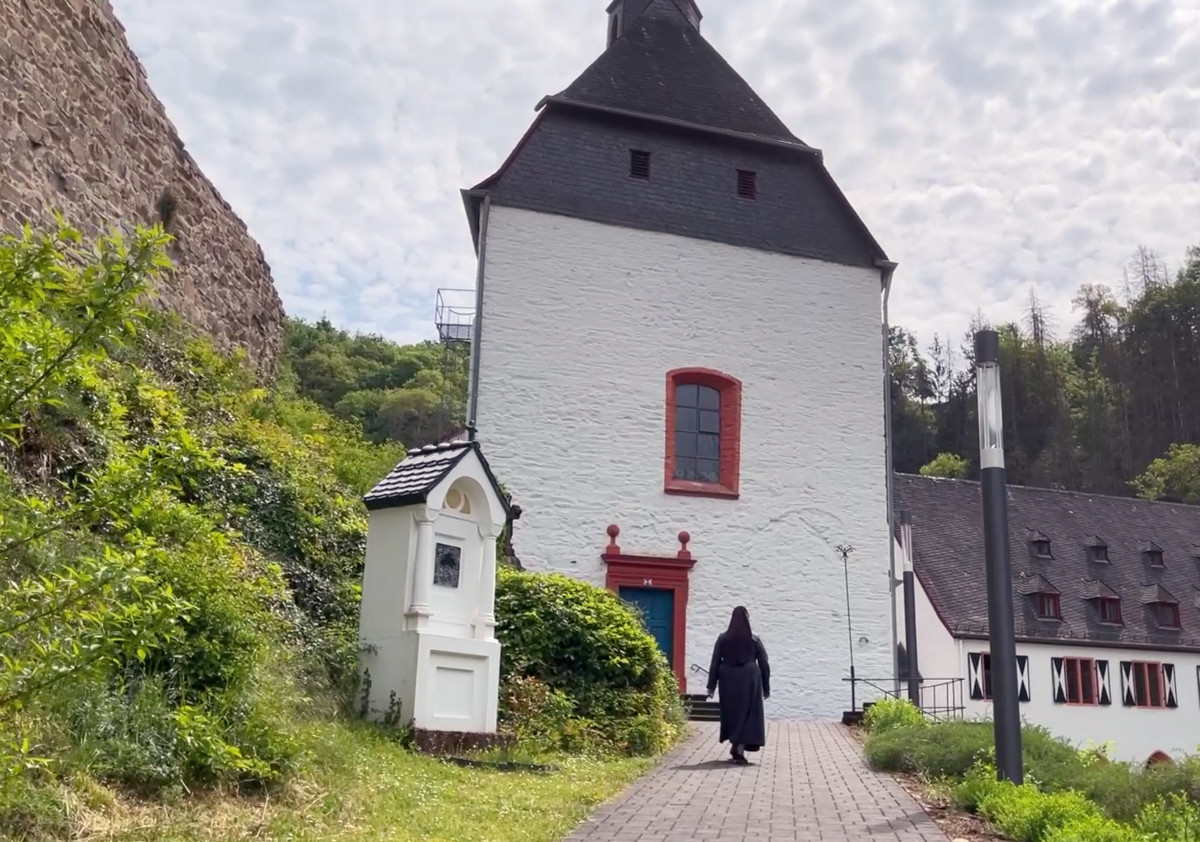 "Wir Westerwlder Geschichten": Folge 3 prsentiert Schwester Therese vom Kloster Ehrenstein