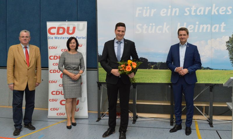 Wollen gemeinsam fr ein gutes Ergebnis kmpfen (v.l.n.r.) CDU-Kreisvorsitzender Dr. Andreas Nick MdB, B-Kandidatin Pia Hsch-Schfer, CDU-Landtagsdirektkandidat Janick Pape und der CDU-Spitzenkandidat Christian Baldauf MdL. Foto: privat