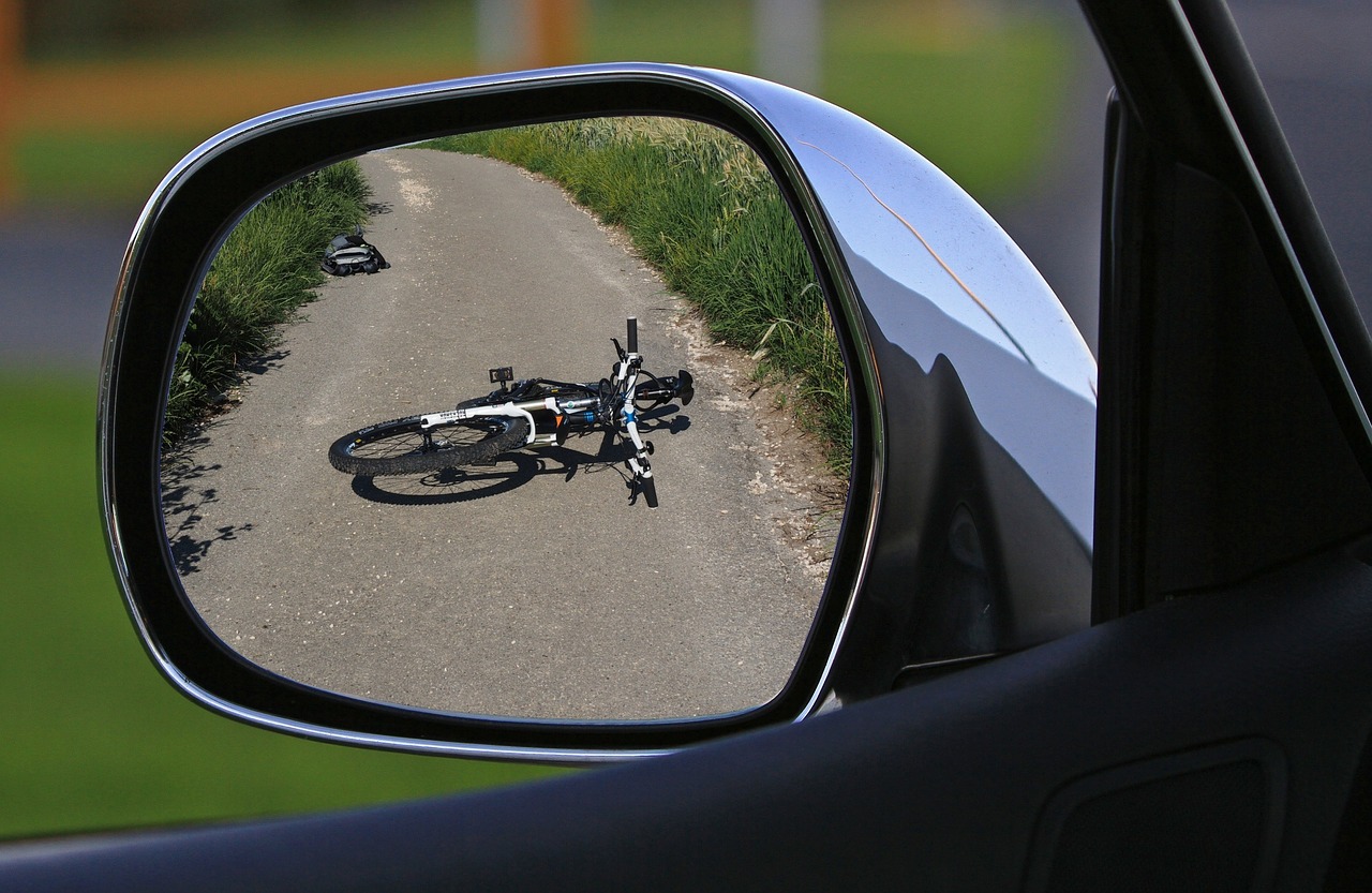 Norken: Unfall mit schwerverletztem Radfahrer