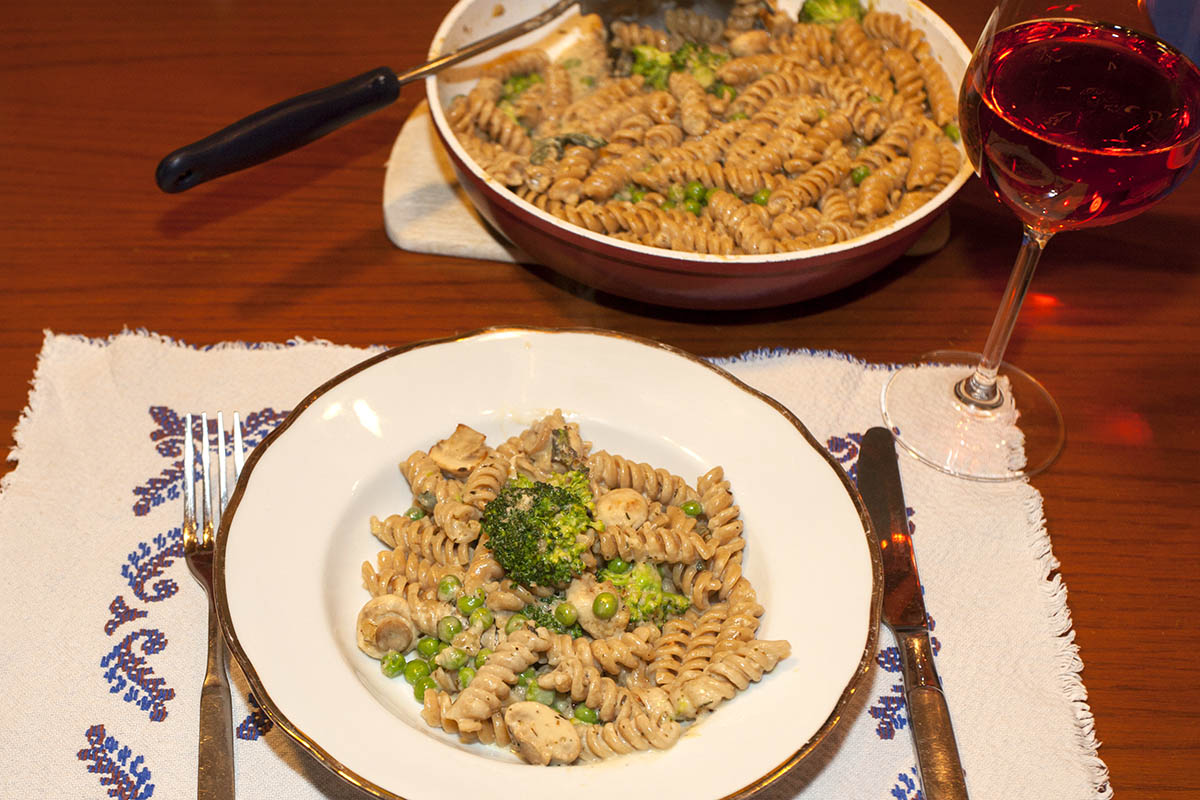 Westerwlder Rezepte - Vollkornnudeln mit Gemse-Sahnesoe