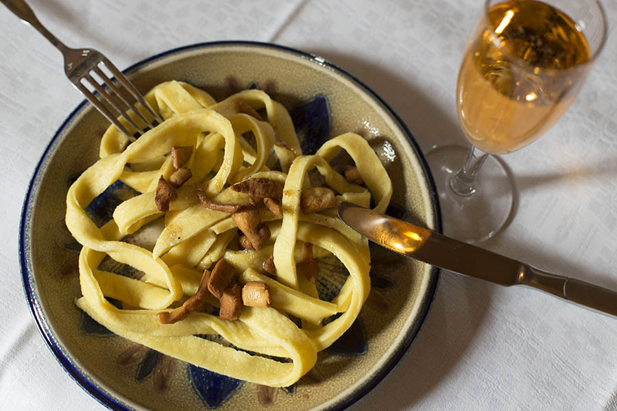 Westerwlder Rezepte: Eiernudeln ohne Maschine selbst machen