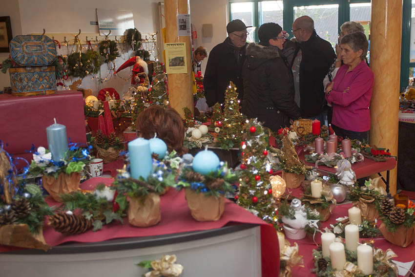 28. Oberhonnefelder Weihnachtsmarkt Tradition auf neuem Weg