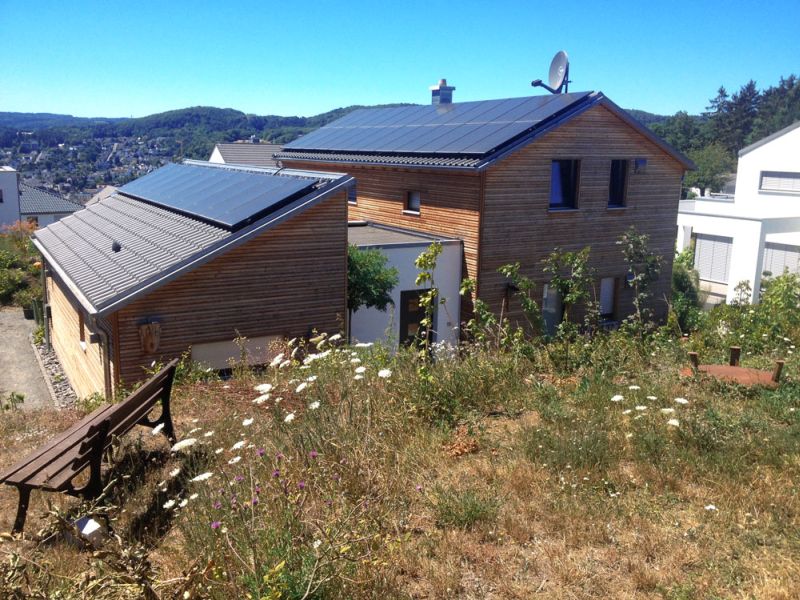 Herborner Photovoltaik-Pioniere jetzt auch mit Batteriespeicher und Ladestation