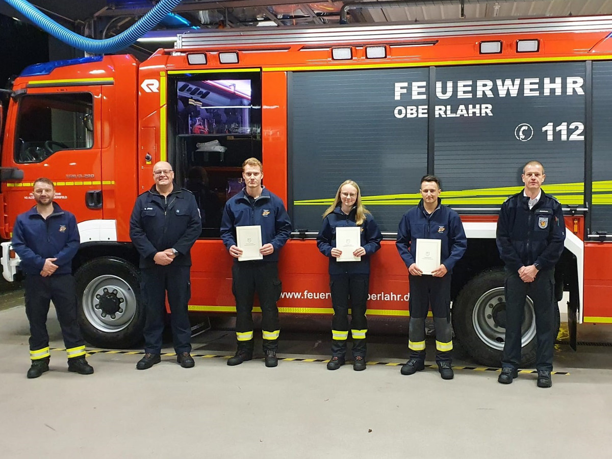 Befrderungen bei der Feuerwehr Oberlahr. (Foto: Feuerwehr Oberlahr)