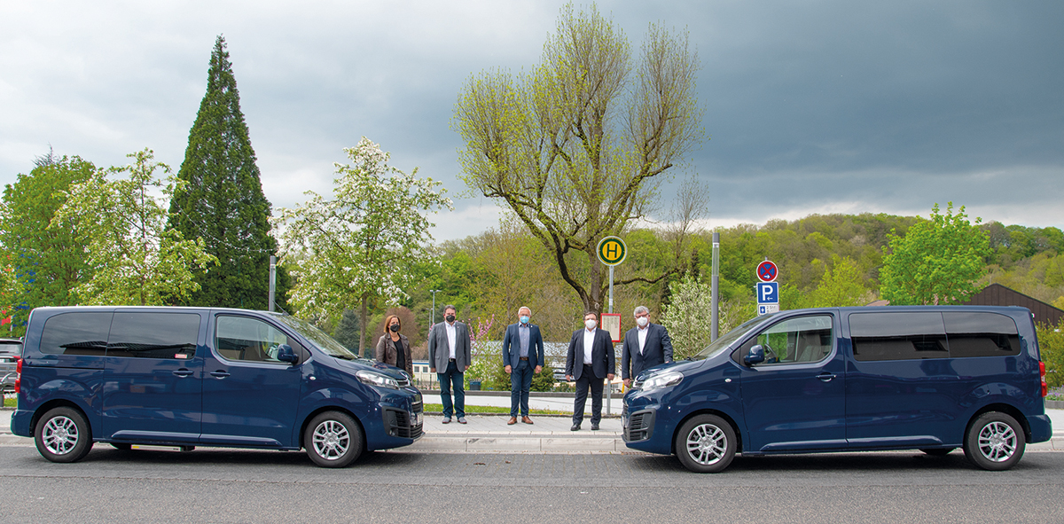 Von links: Ute Stockhausen von der VG-Verwaltung Asbach, Brgermeister Michael Christ, Landrat Achim Hallerbach, Stephan Hajak vom beauftragten Projektbro BPV und Kreisbeigeordneter Michael Mahlert beim Vorstellungstermin in Neustadt. Foto: Kreisverwaltung