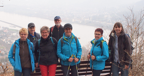 Der dritte Wandersonntag des DJK Jahnschar Mudersbach fhrte auf den linksseits des Rheins gelegenen Rhein-Burgen-Weg. (Foto: privat) 