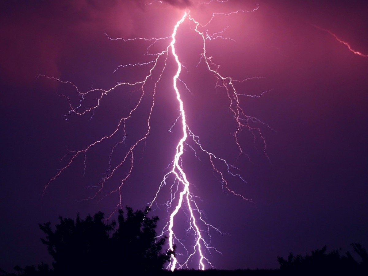 Amtliche Warnung: Der Deutsche Wetterdienst warnt vor starkem Gewitter im Kreis Neuwied