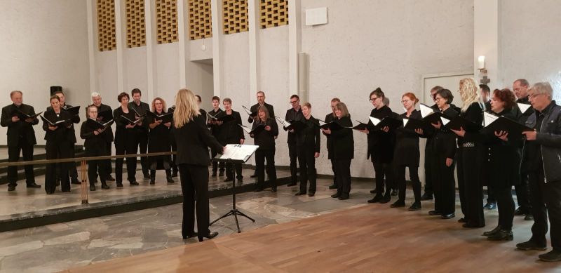 Kammerchor Marienstatt sang zu Allerheiligen in Frankfurt