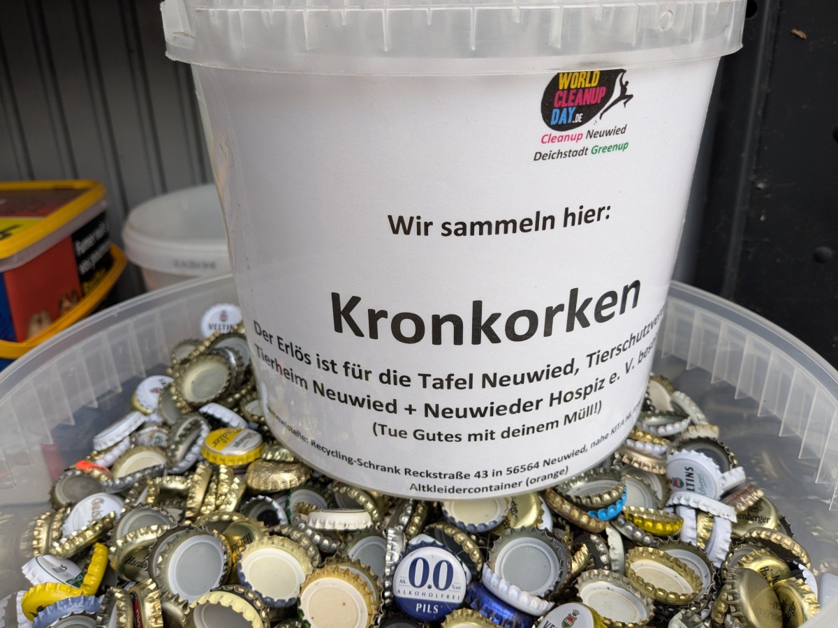 Kronkorken Sammelaktion in Neuwied(Foto: Volker Sch�lzel)