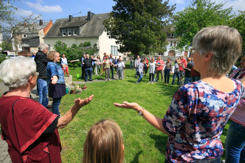 Kirchengemeinde Montabaur ffnet ihren Garten 