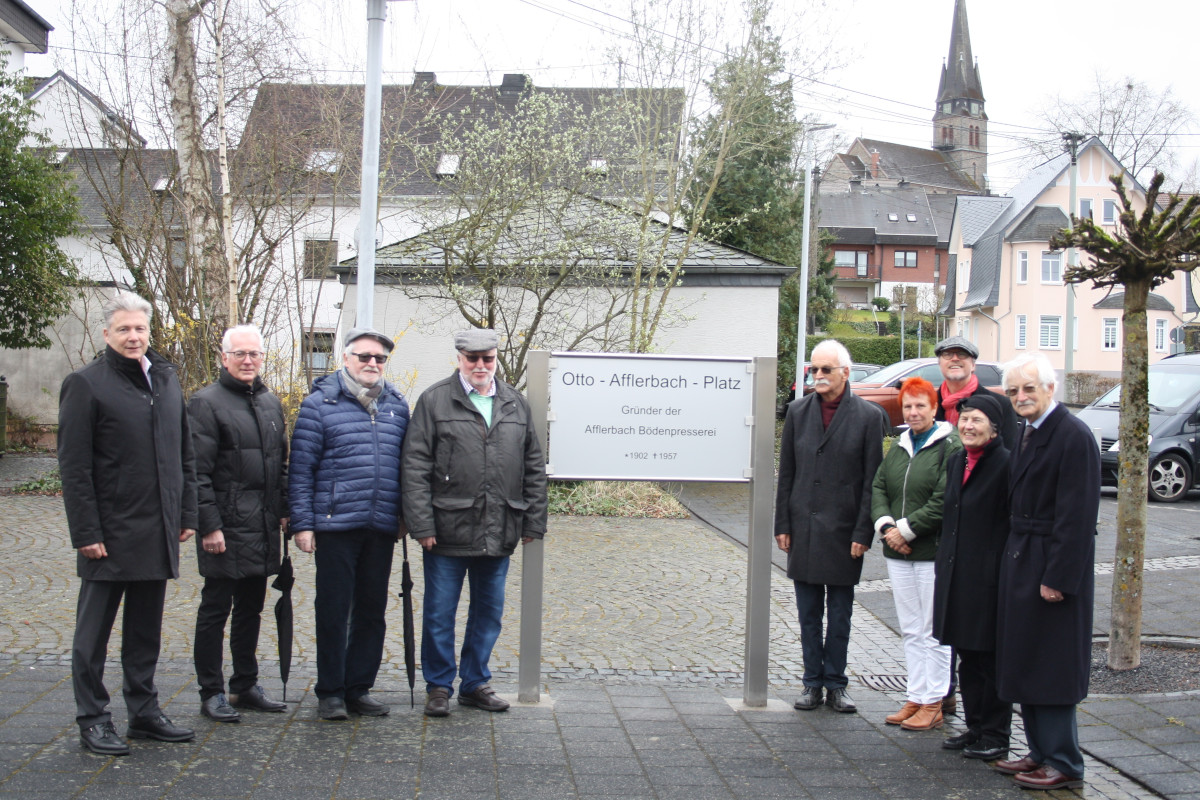 "Otto-Afflerbach-Platz": Areal in der Ortsmitte Puderbach hat jetzt einen Namen
