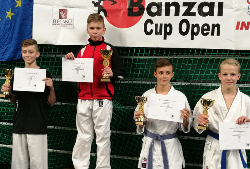 KSC Karate Team: Drei Goldmedaillen beim Banzai Cup in Berlin