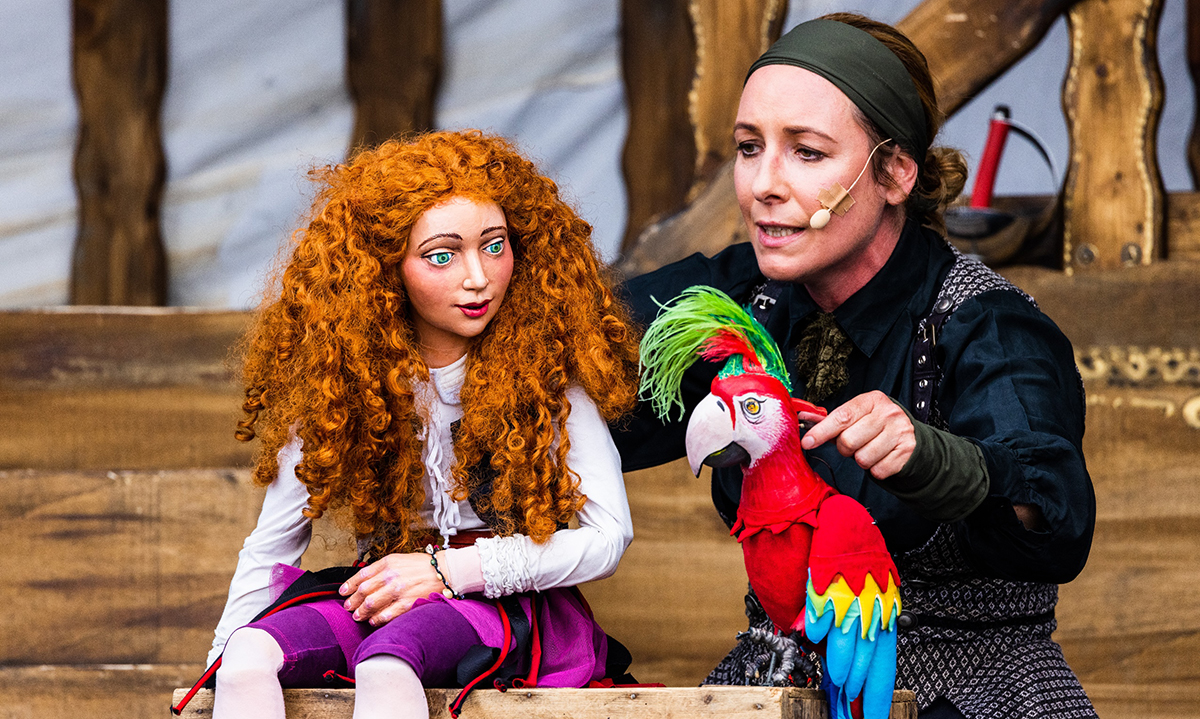 Kindermusical "Die Piratenprinzessin" auf dem Schlosshof Engers