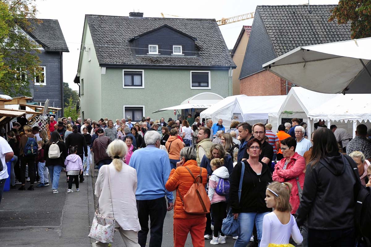 Synbolbild "Platz des Jahrmarktes" (Bild: kk�/Archiv)