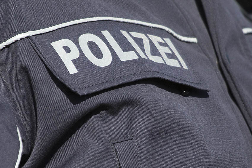 Wieder Einbruch in Dorfladen  Polizei fasst Tter