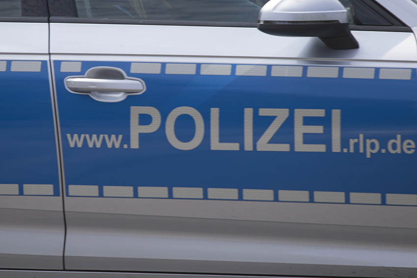 Polizei Neuwied musste am Wochenende 16 Unflle aufnehmen