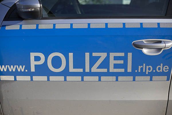 Verkehrsunfallfluchten in Asbach und Rengsdorf - Zeugenaufruf