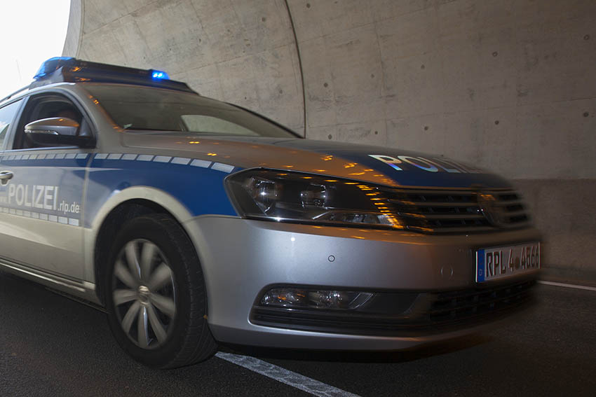 Verkehrsunfall mit mehreren Verletzten auf der B 42