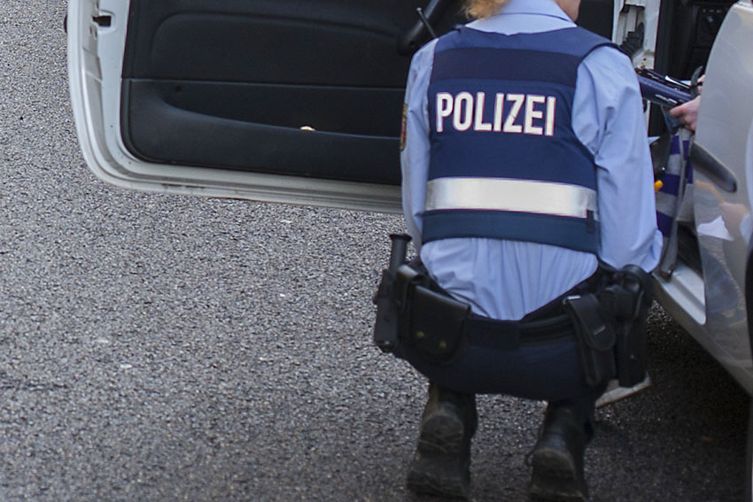 Gemeinsame Polizei-Kontrollstelle an der B 49