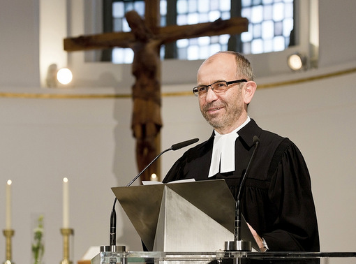 Manfred Rekowski, Prses der Evangelischen Kirche im Rheinland, predigte zum Erntedankfest in Mehren. (Foto: EKIR)