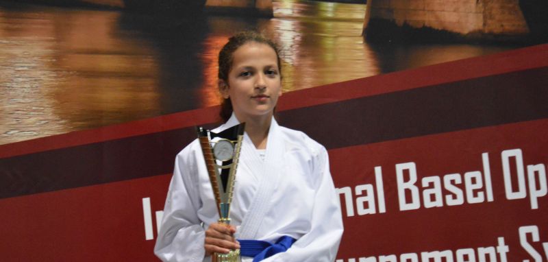 Karate: Samira Mujezinovic und Jayla Lueg siegten in Basel