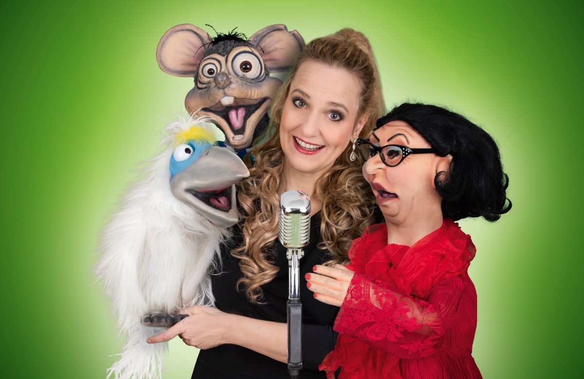 Beim diesjhrigen 35. Kleinkunstfestival "Folk & Fools" am 15. November 2025 in der Stadt-halle Montabaur wird zum Motto "Stars der Zukunft" auch Murzarella mit ihrer verrckten Music-Puppert-Comedy-Show dabei sein. (Foto: Christina Lourenco)