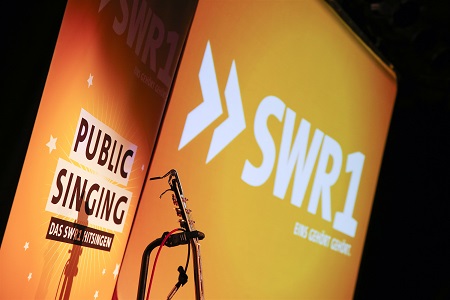 Beim SWR1 Public Singing kann sich jeder am Mittwoch, den 2. Oktober, stimmlich einbringen. (Foto: SWR 1)