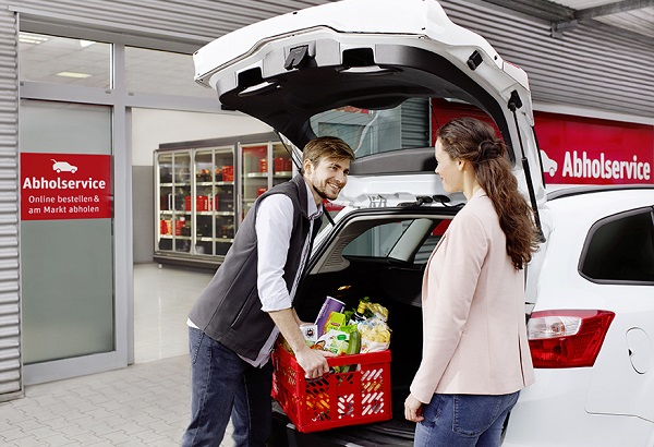 Lebensmittel bequem online bestellen und im Supermarkt abholen, wann es passt  das geht ab sofort in Scheuerfeld (Foto: REWE)