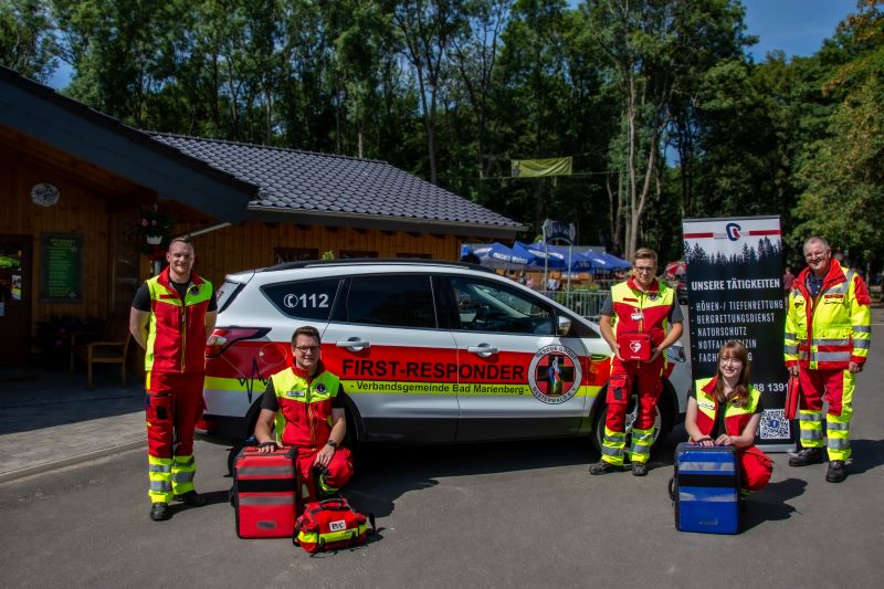 Leitungsgruppe der RGW First-Responder-Einheit. Von l.n.r: Yannik Eul, Fabian Peter, Steven Lindlein, Stefanie Gerner und Dr. med. Matthias Grbl. Foto: privat