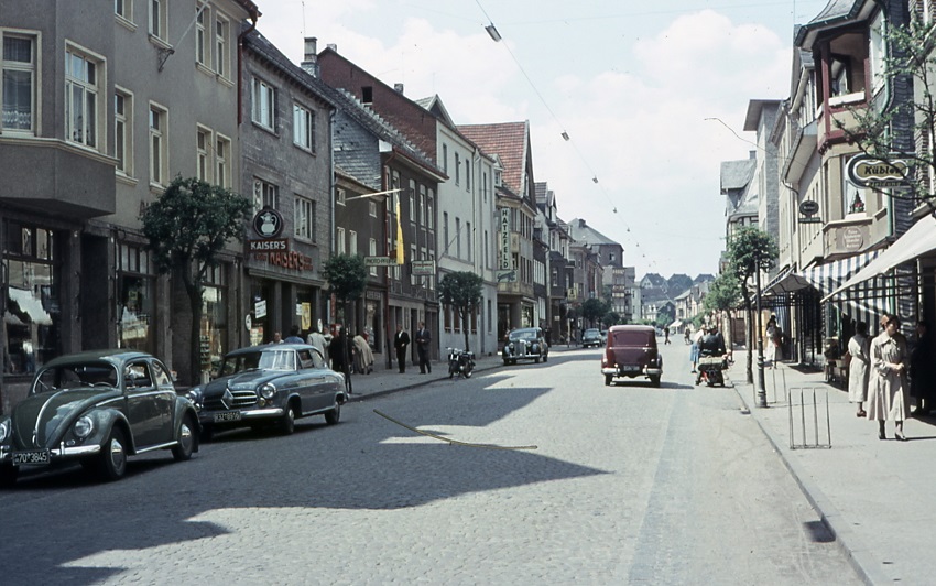 Blick in die Rathausstrae 1956 (Foto: Gerhard Drner)