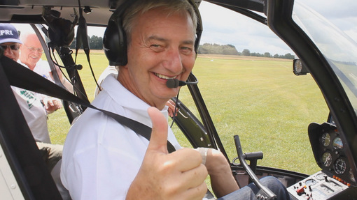 Westerwaldbotschafter Reiner Meutsch untersttzt den Blutspendemarathon und stiftet fr die Veranstaltung einen Hubschrauberflug ber den Westerwald. (Foto: privat)