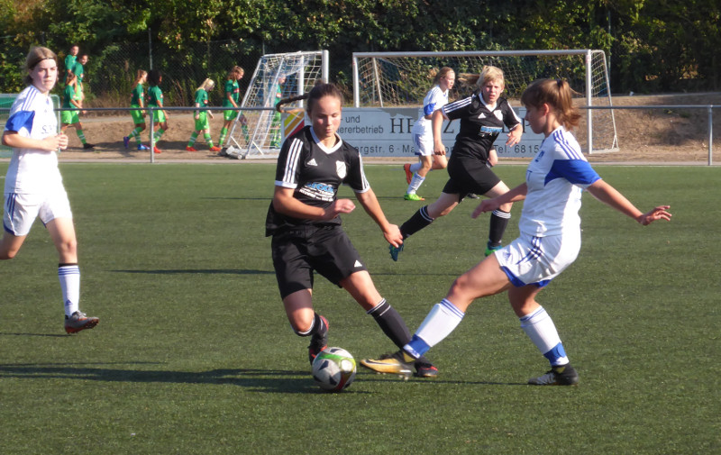 Die Bundesliga-Juniorinnen des SV Rengsdorf mussten zweimal antreten. Foto: Verein