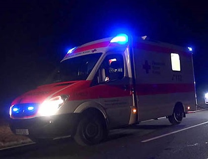 18-Jhriger landet mit Auto auf Rangiergleis