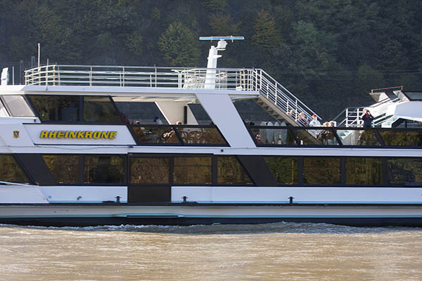 Brcke ber den Rhein - ja oder nein? Symbolfoto