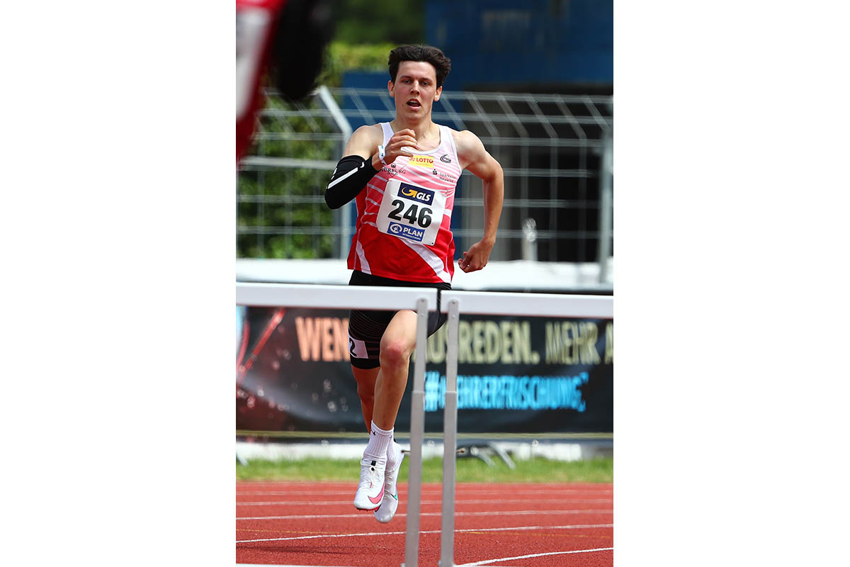 Lennart Roos lief ber 400 Meter mit 49,44 Sekunden persnlichen Bestleistung - auch drauen war er noch nie schneller. Foto: Verein