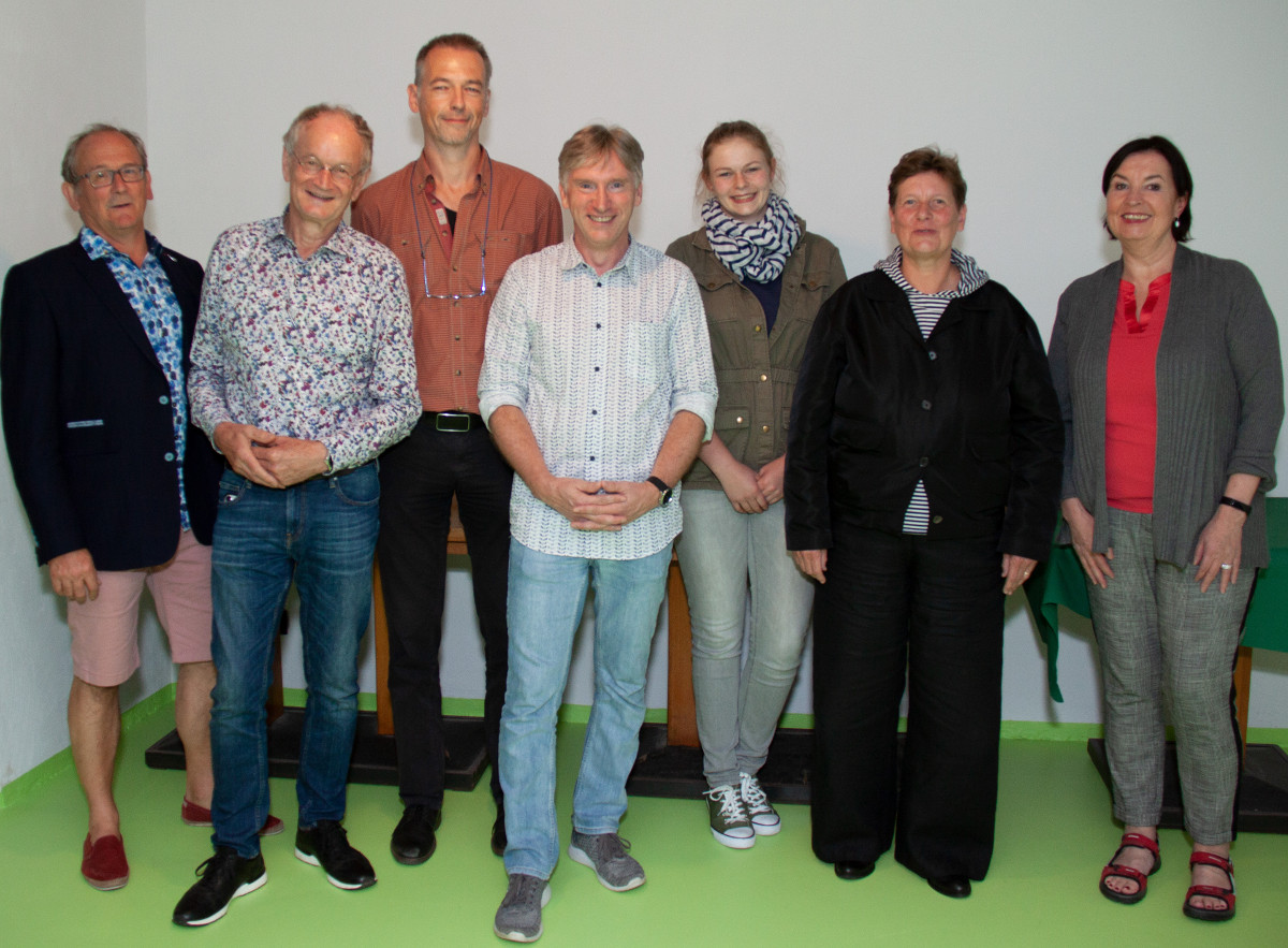 Der neue Vorstand der Leistungsgemeinschaft: Ulli Gondorf, Jrgen Heermann, Stefan Rder, Dirk Fischer, Jule Backhaus, Anette Berg und Susanna Frank. (Foto: Leistungsgemeinschaft) 