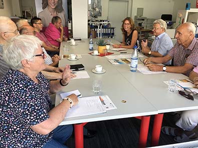 Meinungsaustausch mit den Seniorenbeirten. Foto: SPD Brgerbro