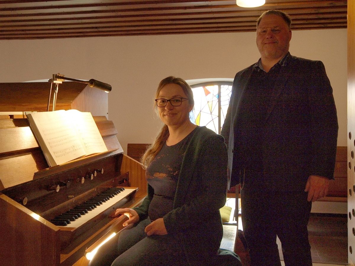 Katharina Steiner bei ihrer D-Prfung im Fach Orgel. (Foto: Jens Schawaller)