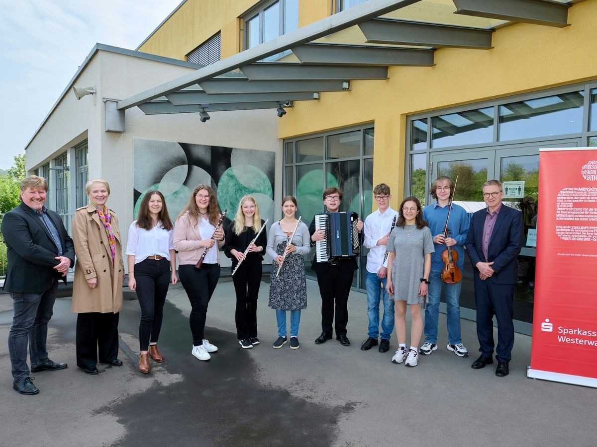 Stipendiaten der Sparkasse Westerwald-Sieg. (Foto: Gros Fotografie)