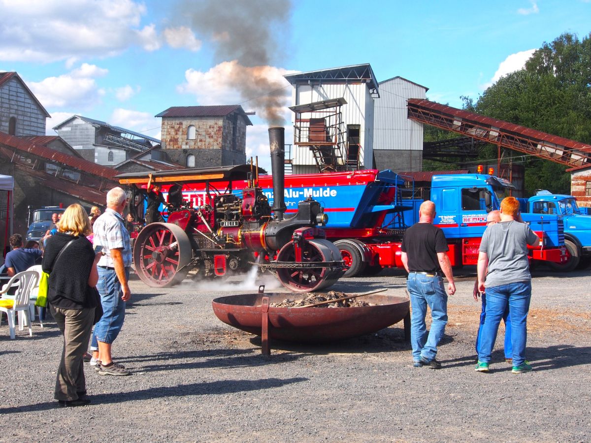 Oldtimer, Musik und Ausstellungen: Das groe Stffelfest rckt nher