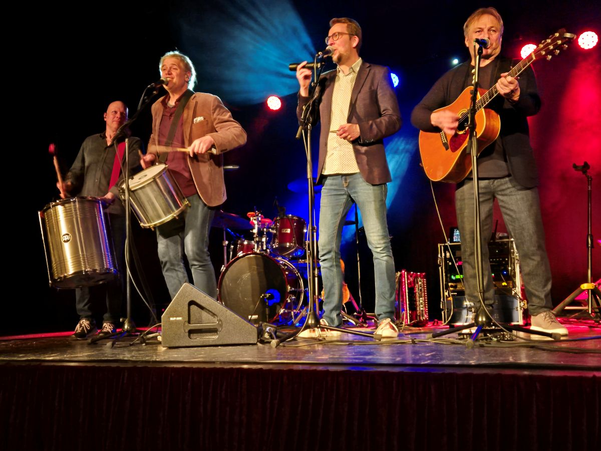 �Simon & Garfunkel Revival Band� begeistert mit vielen Welthits in Altenkirchen