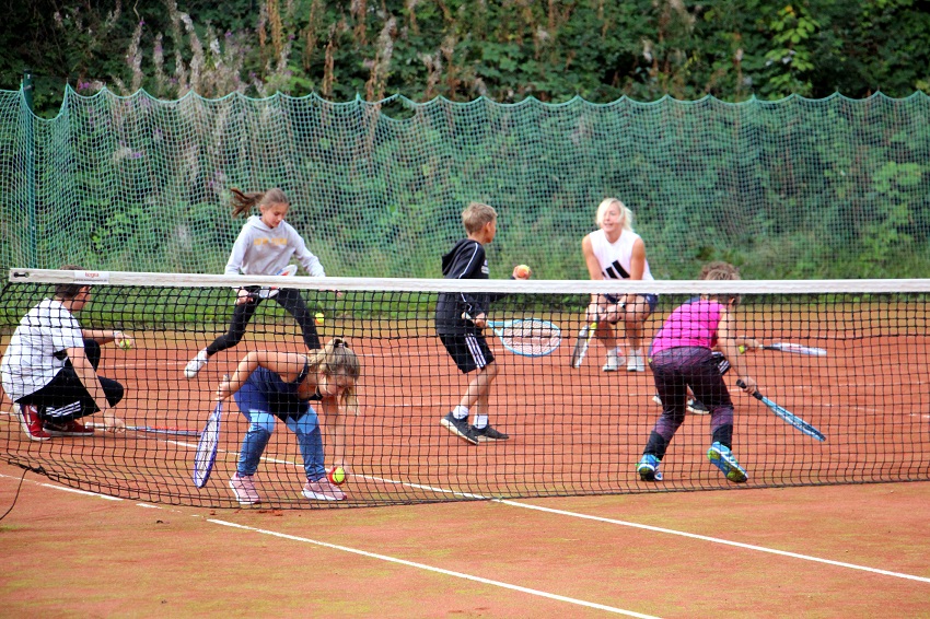 Ballschule in Kleingruppen fr Kinder ab 3,5 Jahren