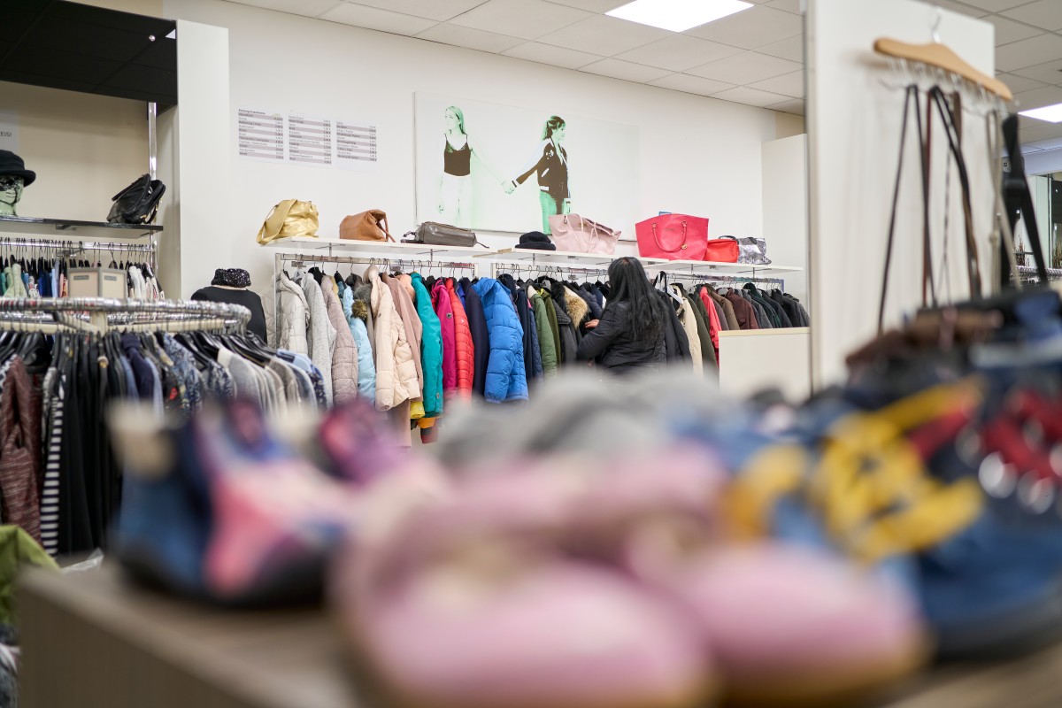 Langsam lichtet sich der Nebel im Sozialkaufhaus Montabaur und es wird klarer, wohin die Reise geht. (Foto: Sascha Ditscher)